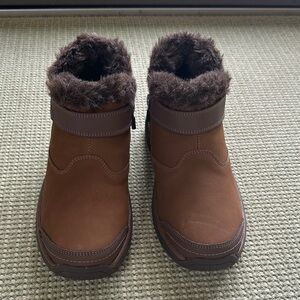 Brown Fur-Lined waterproof Ankle Boots from Orthofeet